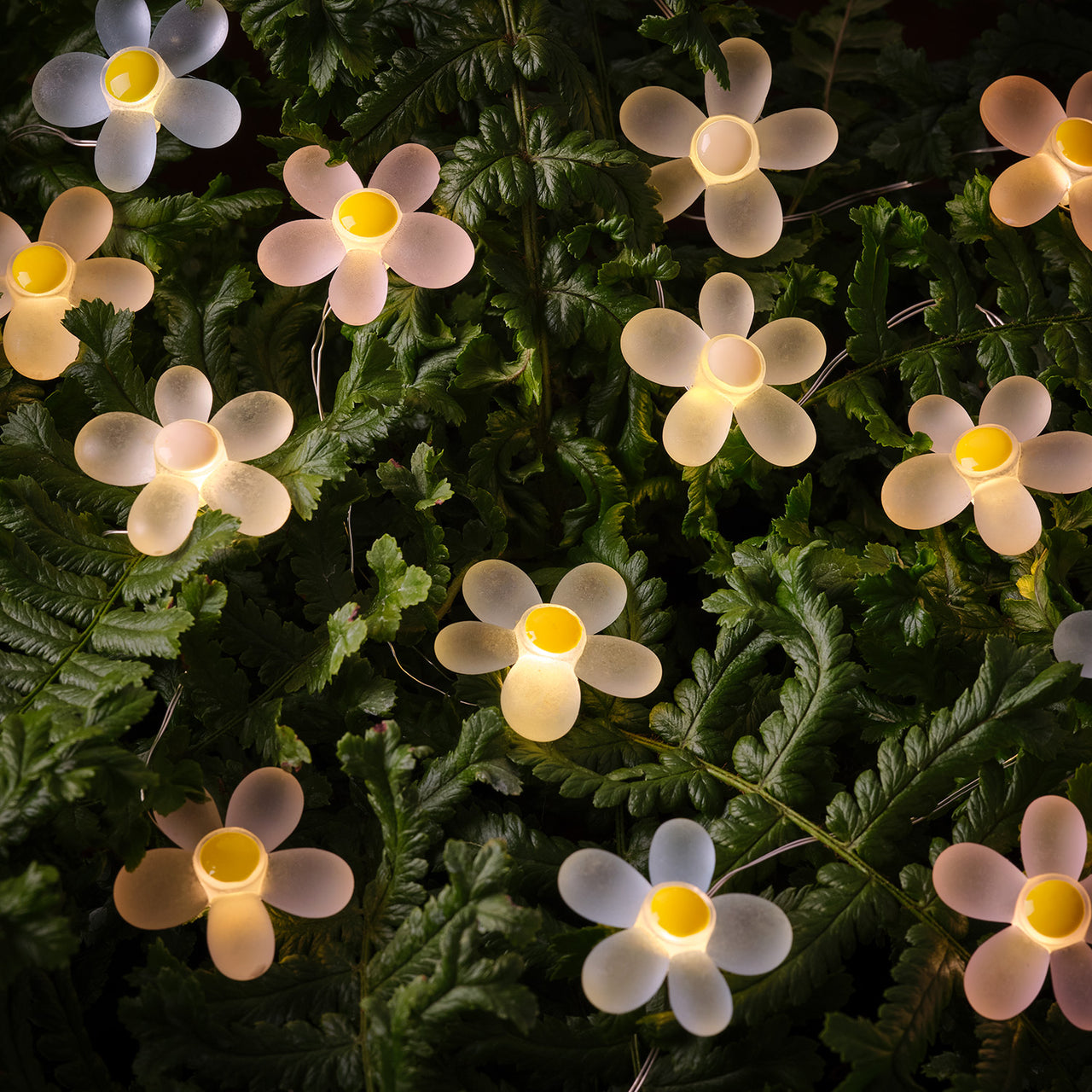 20er LED Micro Lichterkette außen rosa Blumen