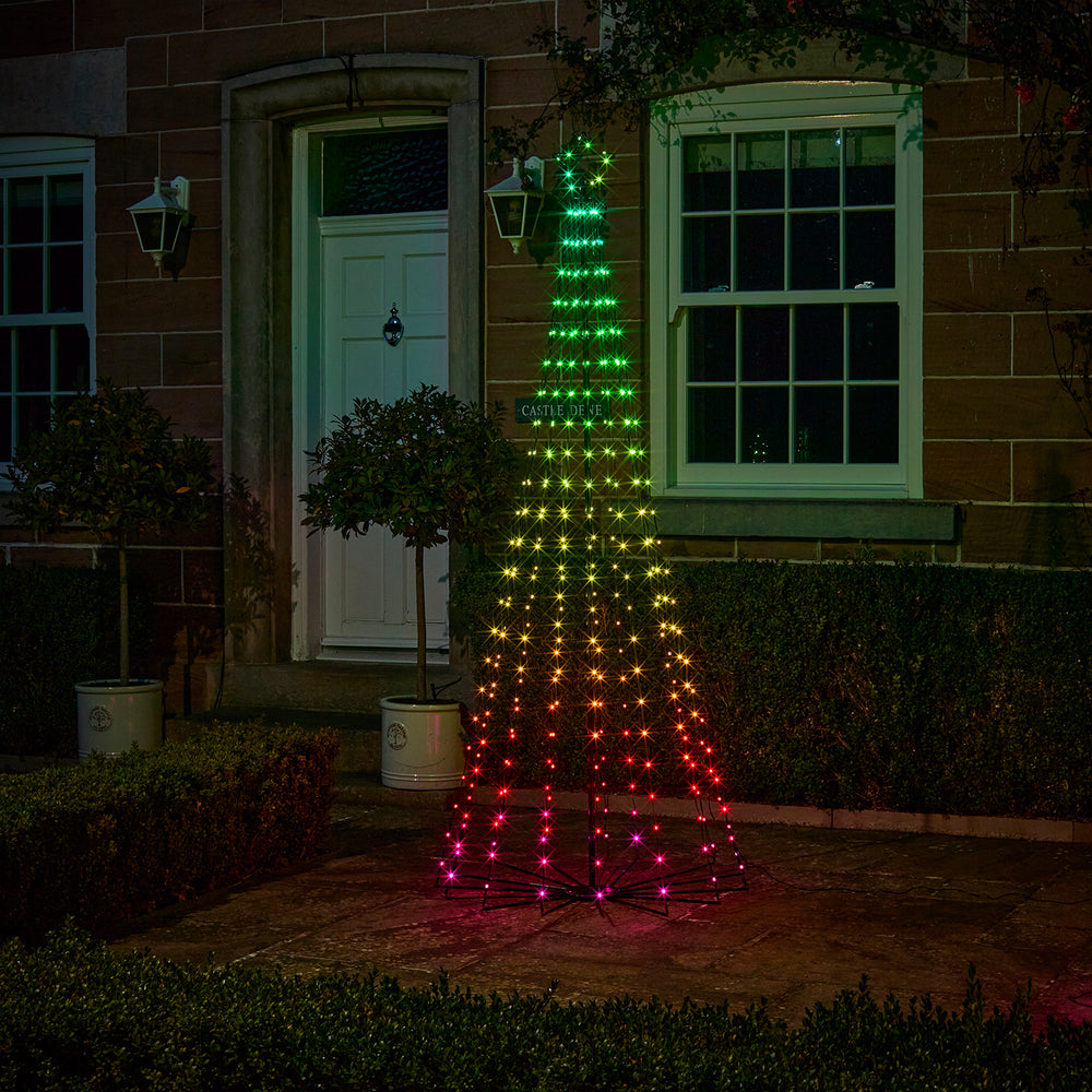 2,4m LED Baum Weihnachtsdeko außen mit Farbauswahl