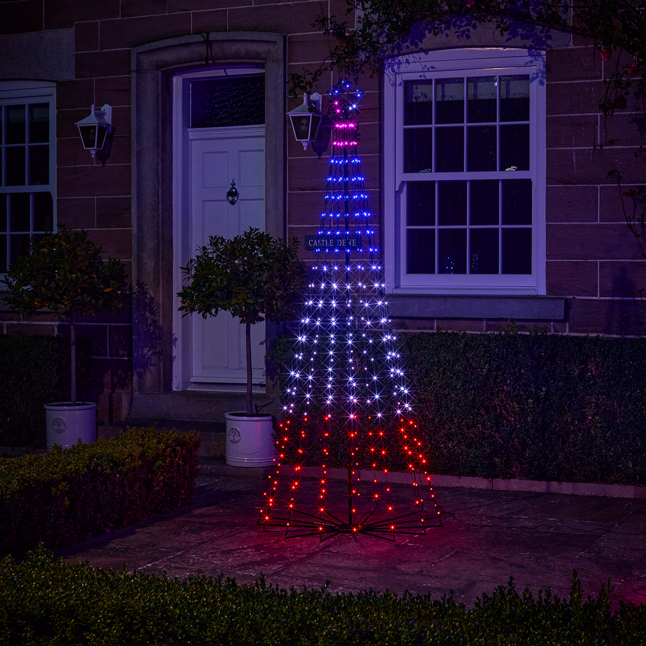 2,4m LED Baum Weihnachtsdeko außen mit Farbauswahl