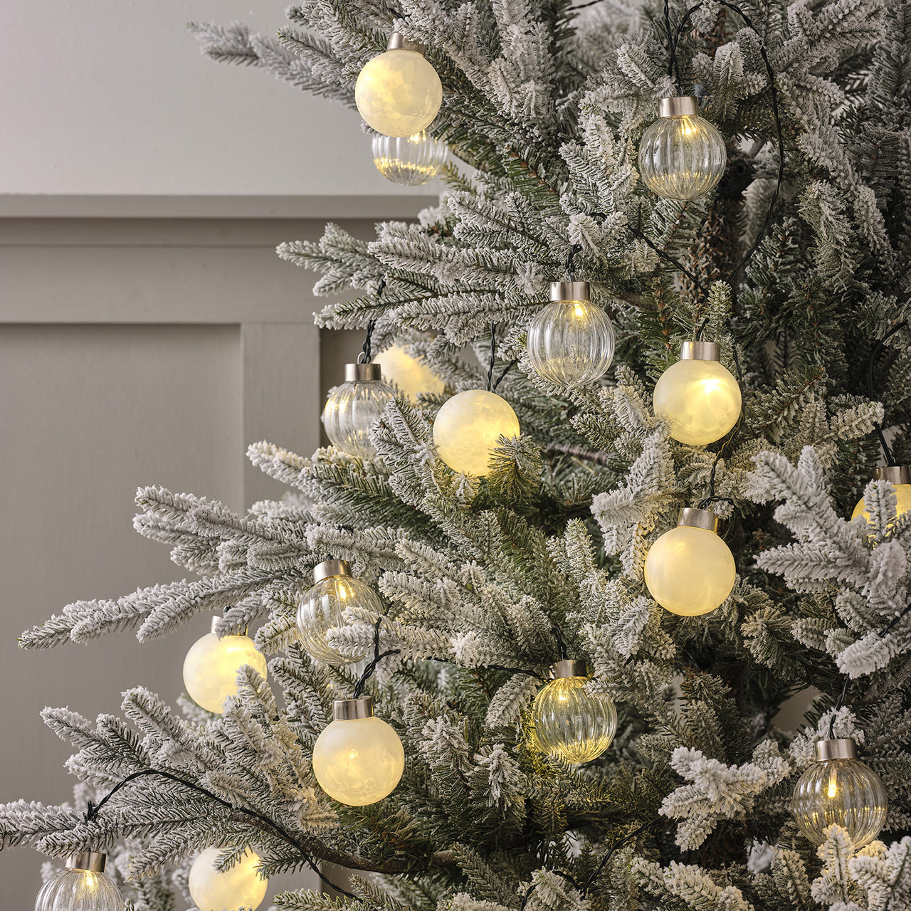 25er LED Lichterkette Weihnachtsbaumkugeln warmweiß